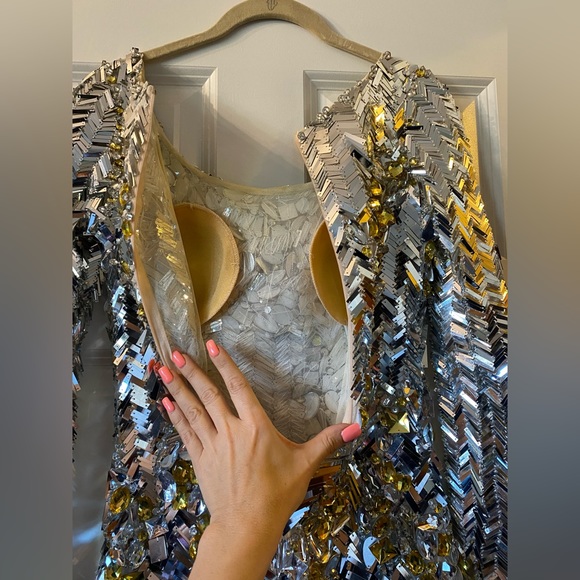 Jovani mini silver specks with gold crystals in size 6. Tags removed. - Picture 4 of 7